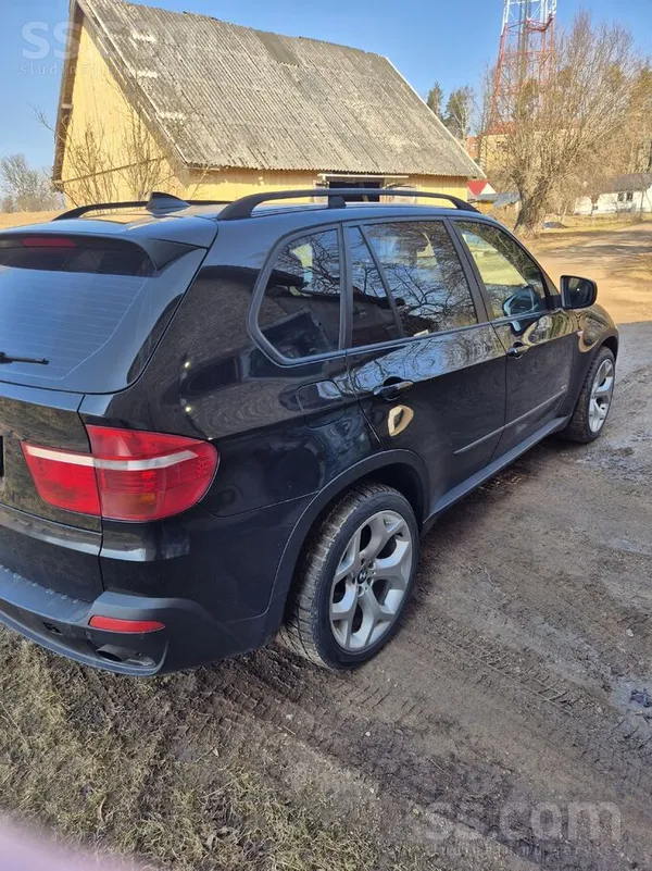 BMW Apkopes veiktas laicīgi. Cena runājam samēra robež