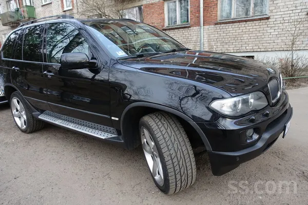 BMW Свежий ТО, мащина в хорошем состоянии, документаль