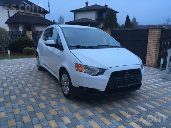 Auto no Vācijas. 
-Automašīna ideālā stāvoklī, regulāri veikta auto apkope.