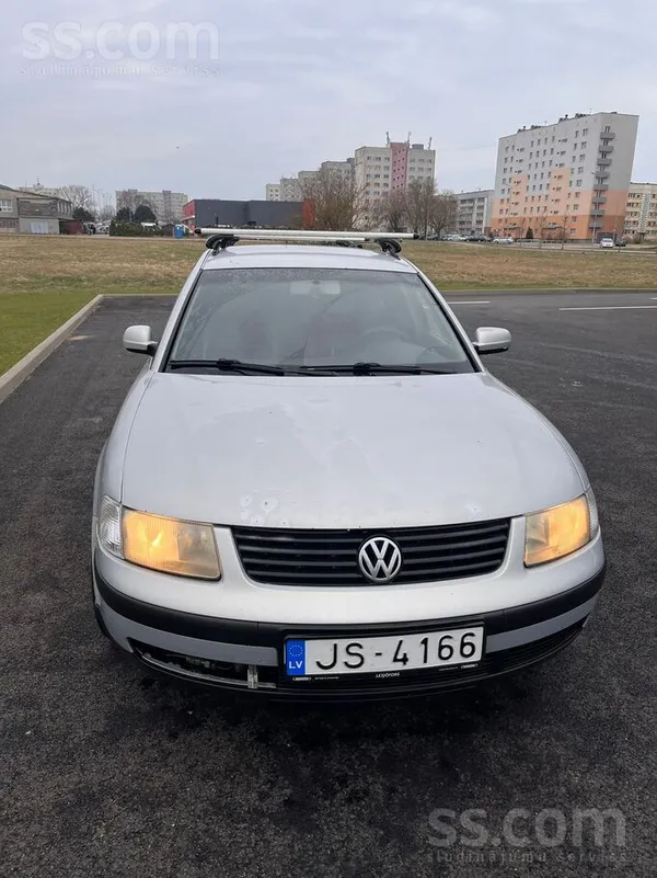 Pārdodas VW Passat B5, 1.9tdi 66kw AR Svaigu Skati uz Gadu. 
Motors strādā