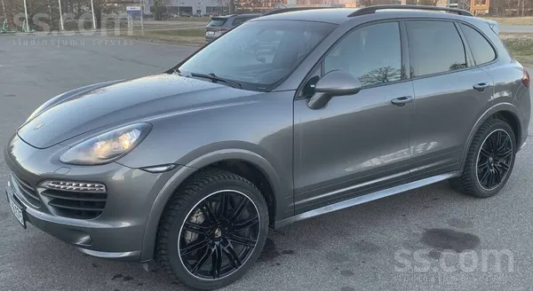 Продаю Porsche Cayenne II Diesel S 4.2 V8, 382 л. с. Первая регистрация 2016