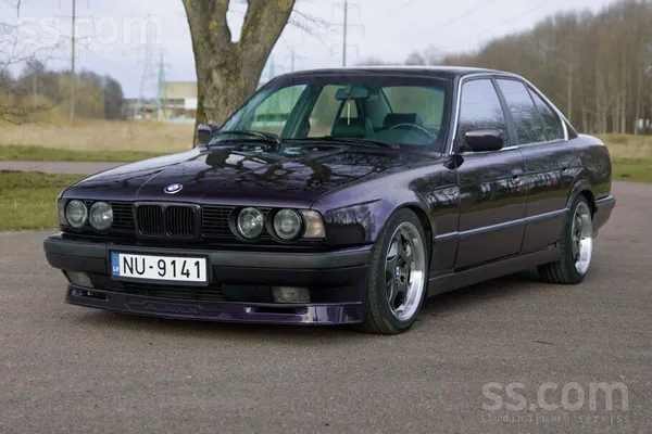 BMW Bmw E34 525i 141kw Samtviolett.