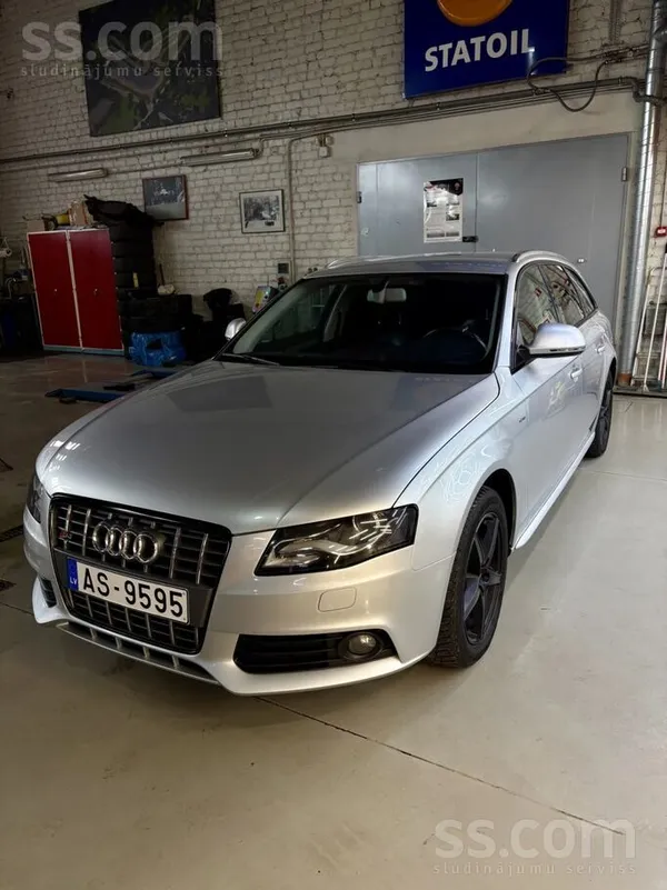Audi Pārdodu savu 2009. gada Audi A4 B8 2.0 dīzelis ar 