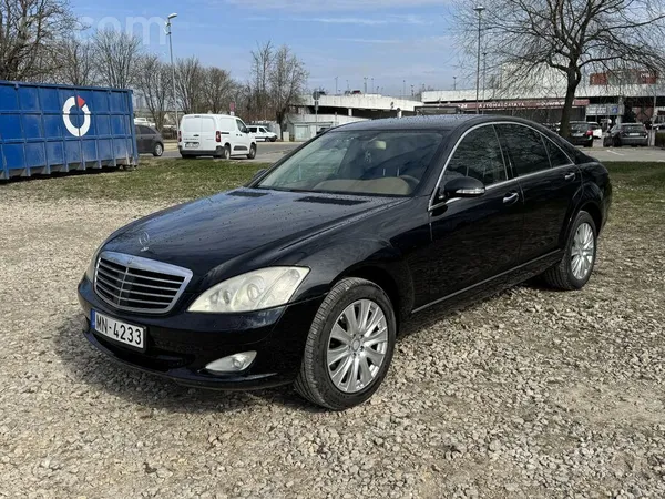 Auto labā stāvoklī. Tikko izieta tehniskā apskate bez aizrādījumiem. Līdzi n