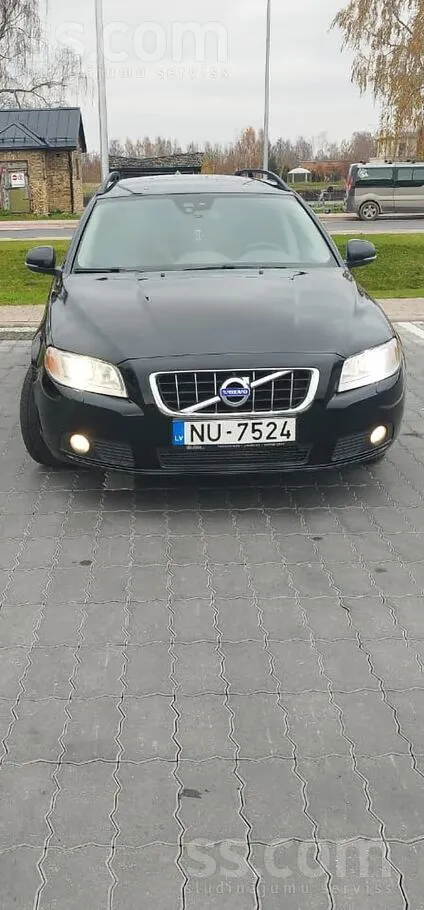 Volvo Продаю свой личный автомобиль. Всё обслуживание пр