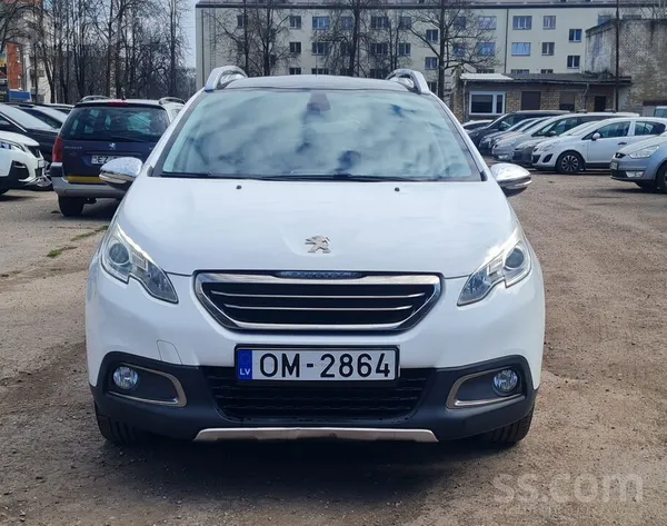 Peugeot Skaists auto tiko ievests no Francijas. Peugeot 20