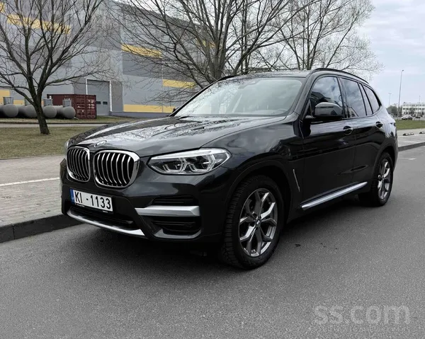 Pārdodu savu auto, kuru biju jaunu iegādājusies Latvijā, BMW salonā. 
M pak