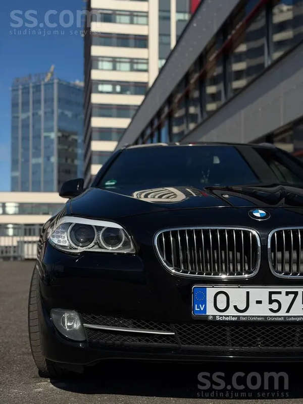 BMW BMW 520d F11, 2012.g