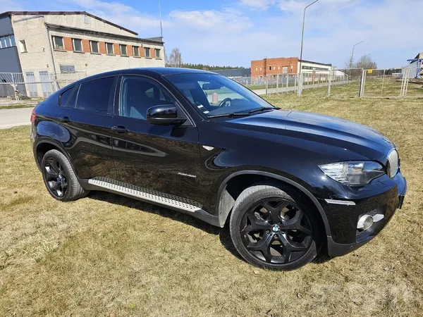 BMW Pārdodu BMW X6 Sport Paka F15 4.0D Xdrive. 