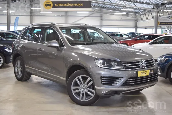 Volkswagen Volkswagen Touareg R-Line. 2015. gada. 3.0l dīzeli