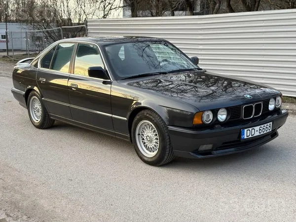 BMW E34 ievests no Grieķijas. Virsbūve bez rūsas pazīmēm. Ļoti labi saglabāj