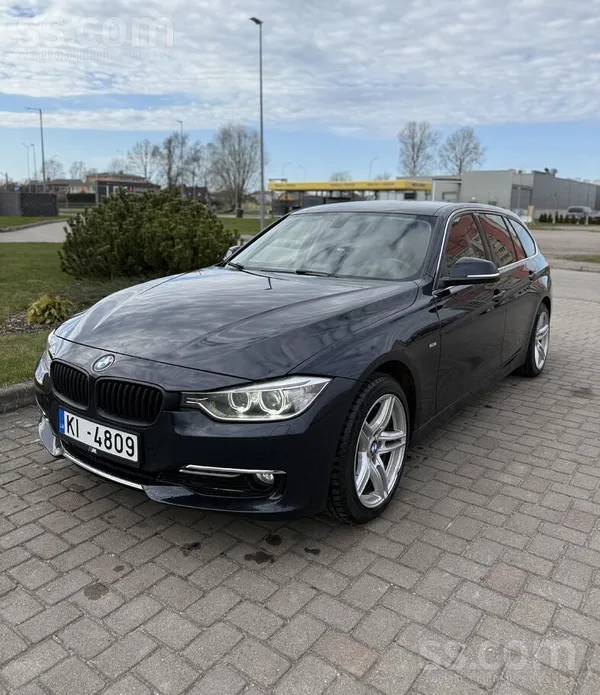 Tirgojas ģimenes auto BMW F31, ļoti labā tehniskā un vizuālā stāvoklī. 
Aut