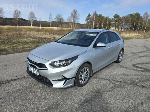 Pārdodu koptu, ekonomisku un dinamisku 2023. gada Kia Ceed Dynamic komplektā