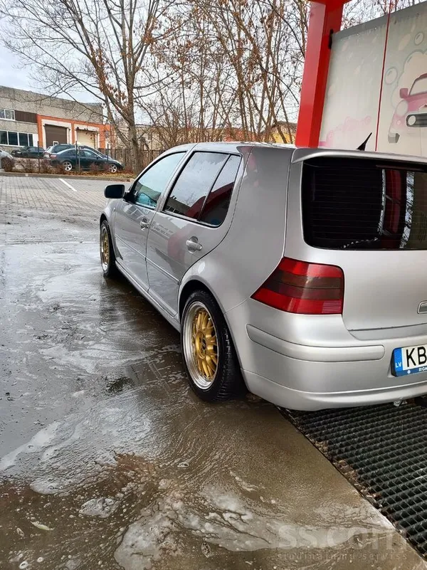 Volkswagen Pārdodu Golf 4