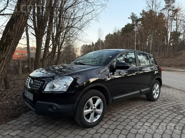Nissan Nissan Qashqai 1.6 litru benzīnmotors. Auto kopts,