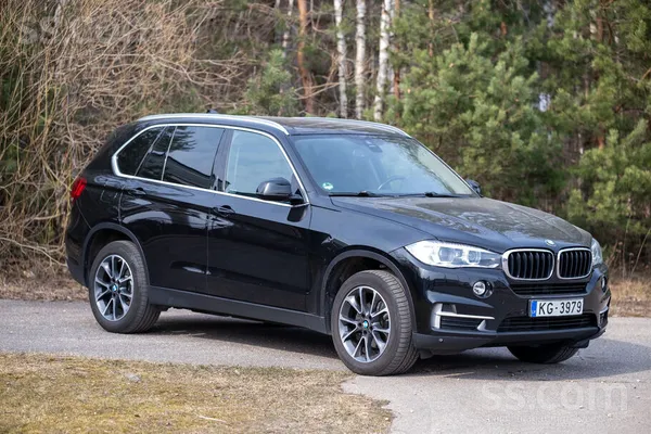 BMW X5 F15 3.0d xDrive (190kW), 2016

Auto iegādāts jauns Latvijā pie ofic