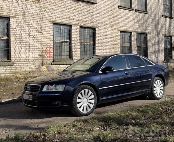 Audi Pārdod Audi A8 3.7 benzīns, Quattro, ar bagātīgu k