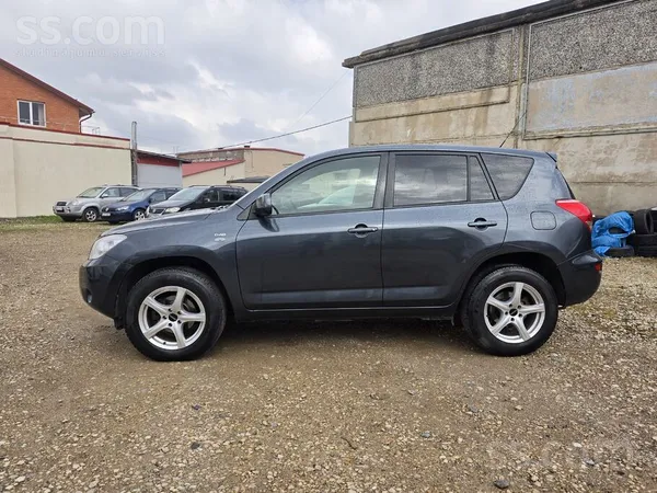 Toyota Toyota Rav-4, 4x4, 2.2 , dīzelis , 100 kW/ 136 z. 