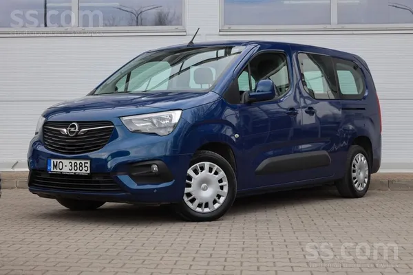 1.5d Manuāls, 151t. km, parkošanās sensori, stūres apsilde, apple carplay, s