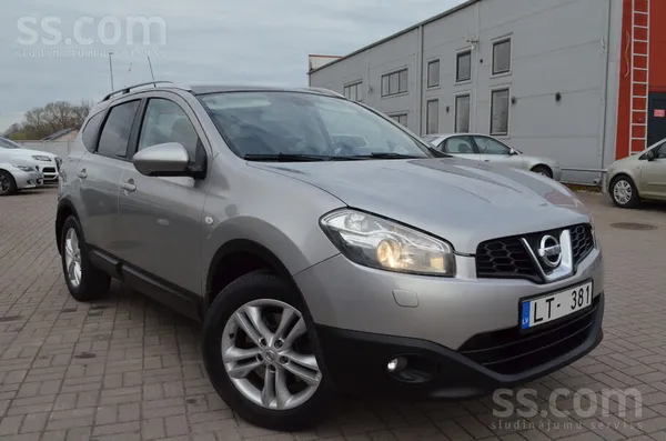 Nissan Qashqai+2, 2012.gads, 2.0 benzīns, automātiskā ātrumkārba, 4x4.
Pano