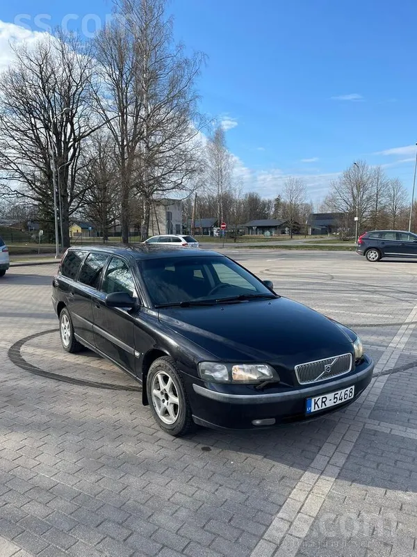 Volvo Pardodas darba zirgs, tehniski labā stavokli. 