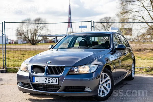 BMW BMW 320d ar 2.0 dīzeļdzinēju un automātisko ātrumk