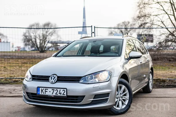 Volkswagen VW Golf ar 1.6Tdi dīzeļdzinēju un automātisko ātru