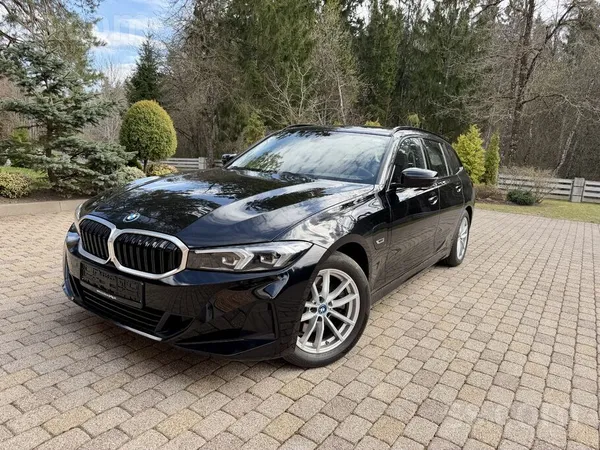 BMW BMW 320e Facelift Plug-in Hybrid (Benzīns / Elektr