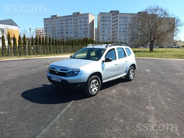 Dacia Lielisks pilnpiedziņas (4x4) auto ar jaunu apskati