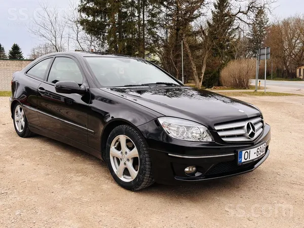 Pārdodas labi saglabājies Mercedes Benz Clc 220cdi 2009.gada ar 110kw/150zs,