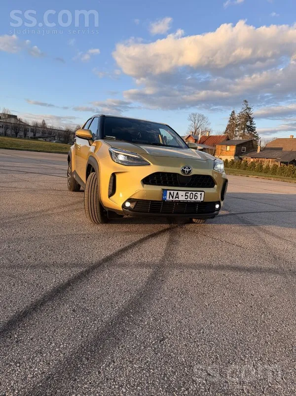 Toyota Pārdodas Toyota Yaris Cross 2021. gada 1, 5 benzīn