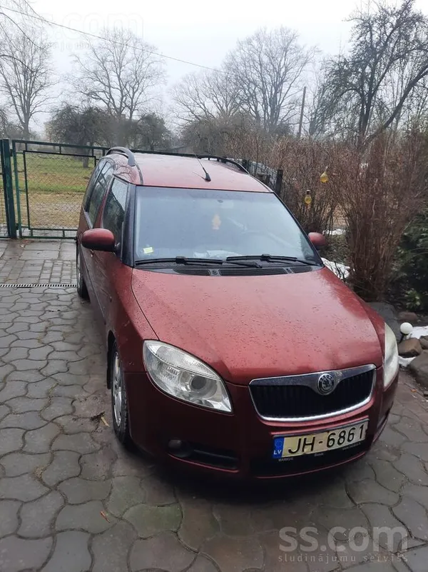 Pārdod Škoda Roomster 1.4 Tdi (kW59), TA līdz 27.11.2026, nobraukums 256000,