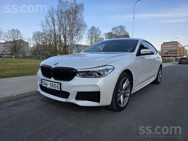 BMW BMW ar pilnu M pakotni. Maksimāla komplektācija. O