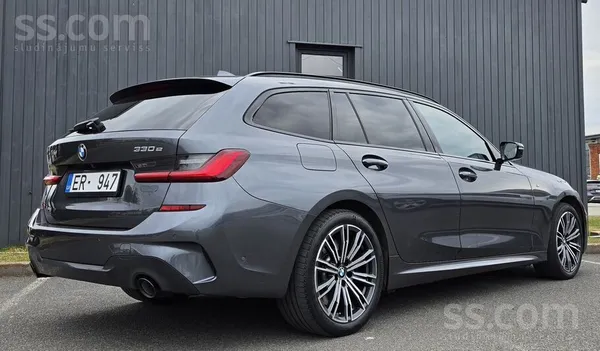 BMW Tikko ievests Bmw 330e plug in hybrids M-packet. 2