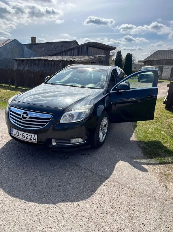 Pārdodu Opel Insignia Sports Tourer 2011.g. 

Pārdodu Opel Insignia Sports