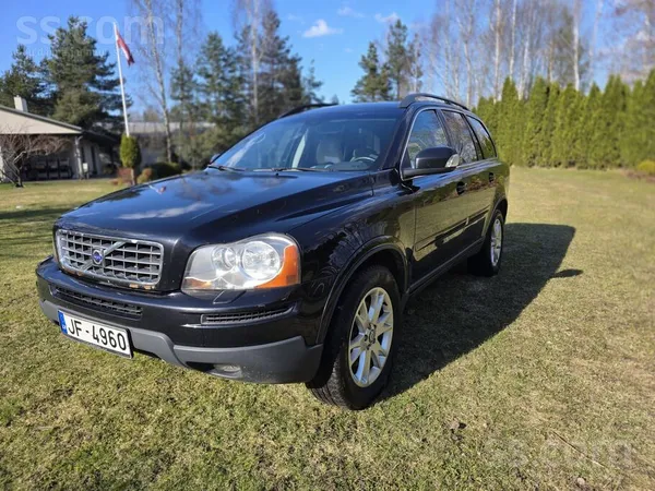 Pārdodu Volvo XC 90 labā stāvoklī. Rūsas praktiski nav. Viss, kam jādarbojas