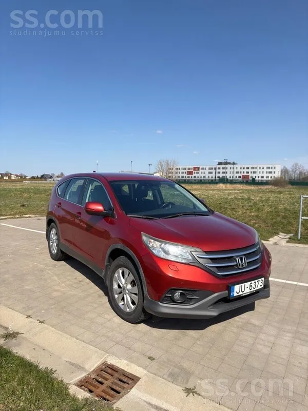 Honda Cr‑V 2014.g. – 2.0 Gāze/benzīns, 6‑pakāpju manuālā ātrumkārba. 
Auto