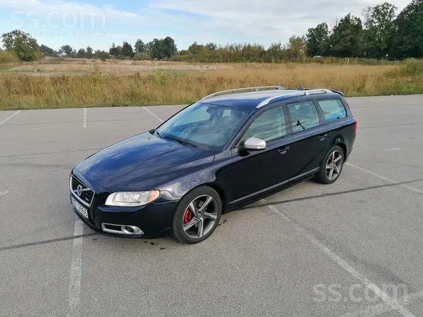 Volvo Pārdodu Volvo V70 R-Design ar 2.4 D5 dīzeļmotoru u