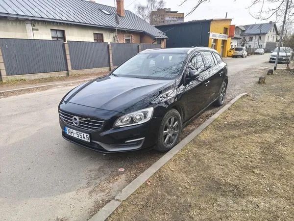 Volvo Pārdošanā Volvo v60 d3 2014 Perfektā stāvokli. 2.0