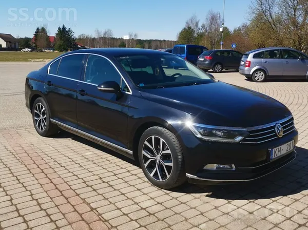 Volkswagen Ļoti kopts un bagātīgi aprīkots Passat B8 highline