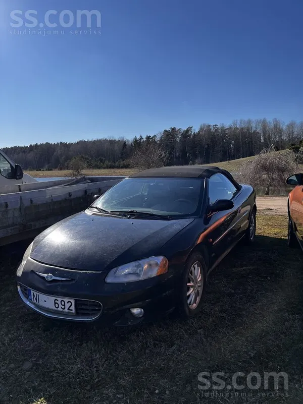 Chrysler Pardodu chrysler sebring kabrioletu ar reto 2.7 be