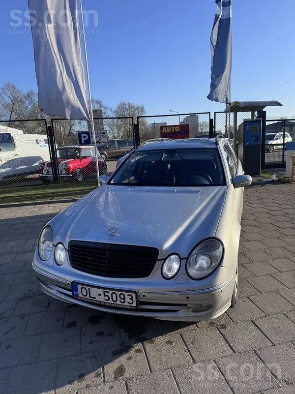 Pārdodu auto. 
Avangard komplektācija. 
Salons smuks. 
Visi mezgli darboj
