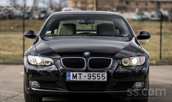 BMW Pārdod BMW 320 kabrioletu lieliskā stāvoklī. Auto 