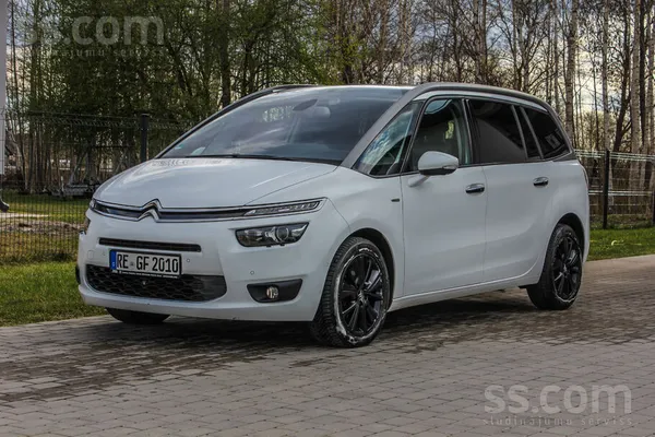 Grand Pisacco Exclusive - Manuāls - 2.0Hdi 110kW (150ps) 7 vietas - Pilnākā