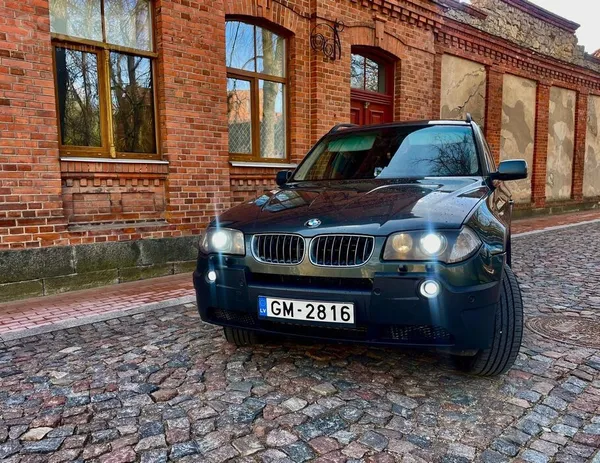 BMW Atrodas Cēsīs
