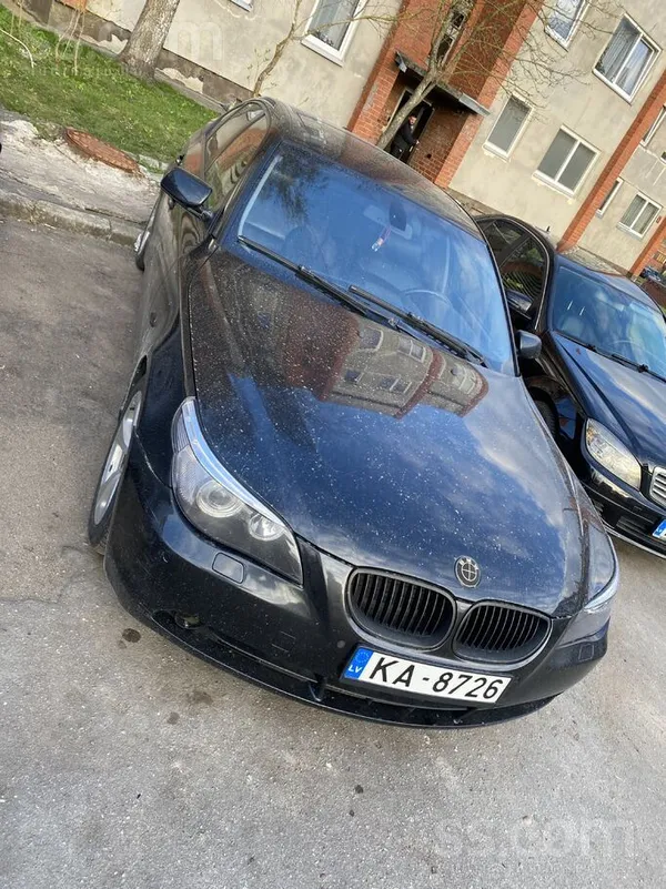BMW Rūsa ir, motors, automāts ok. Izādē akumulatoru da