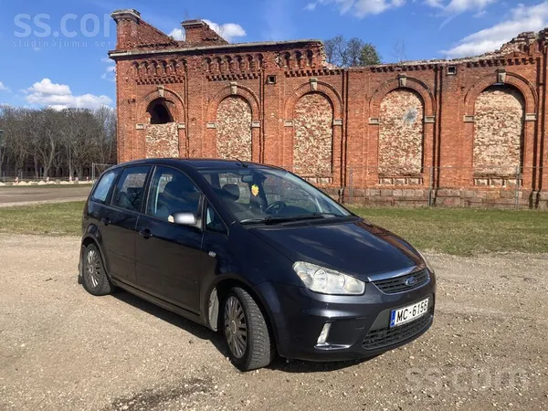 Ford Pārdodu ekonomisku un praktisku Ford C-Max Titaniu
