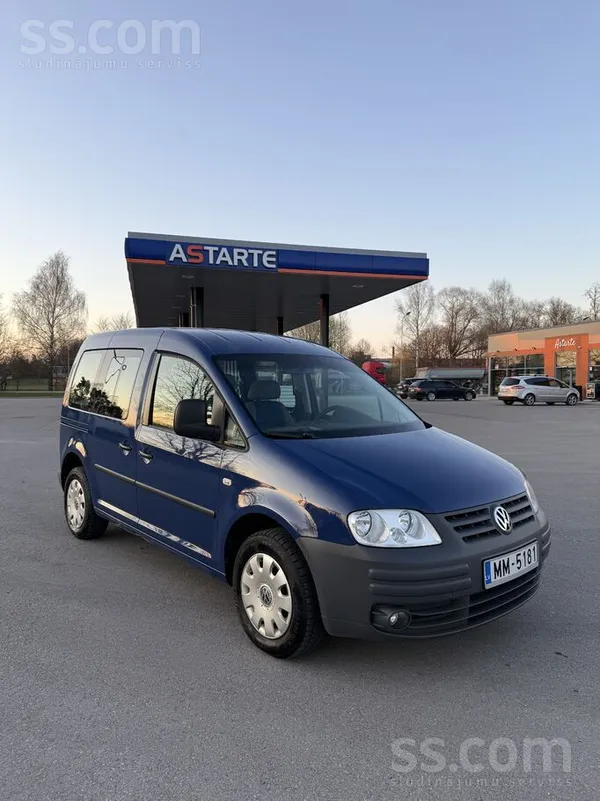 Volkswagen Pārdod ļoti labu Cady Life. 