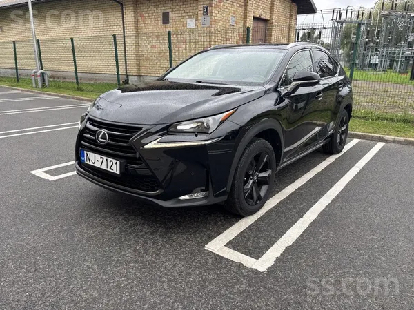 Nx300H. Kopts un saudzīgi lietots ģimenes auto. Apskate Rīgas centrā. Komple