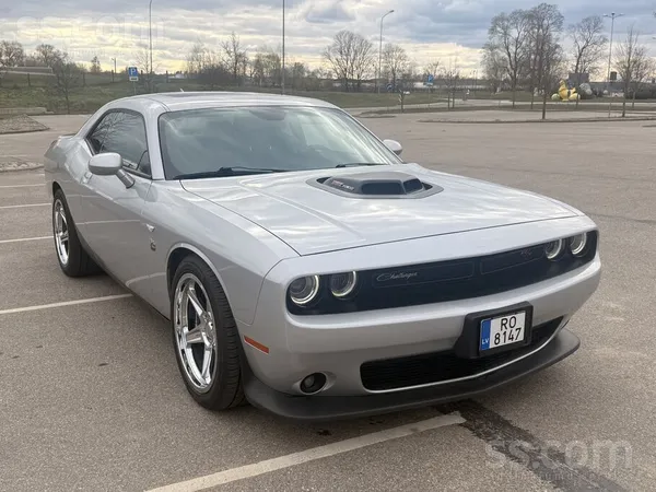Продается Dodge Challenger R/t Scat Pack Shaker 2020 года. Автомобиль из Сша